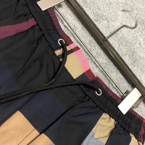 ブランドハーフパンツ全体デザイン